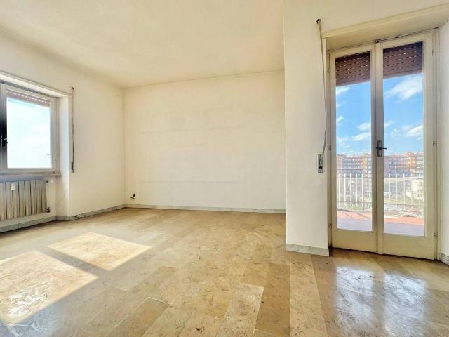 Appartamento in vendita a Guidonia Montecelio, Roma Capitale