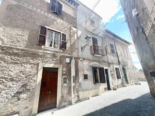 Appartamento in vendita a Guidonia Montecelio, Roma Capitale