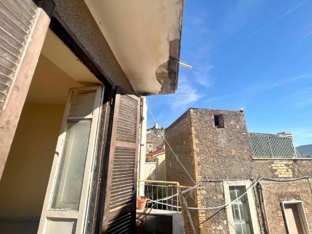 Appartamento in vendita a Guidonia Montecelio, Roma Capitale