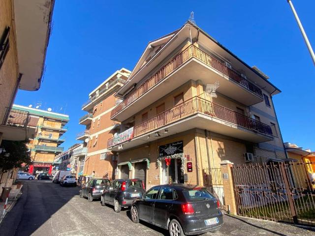 Appartamento in vendita a Guidonia Montecelio, Roma Capitale
