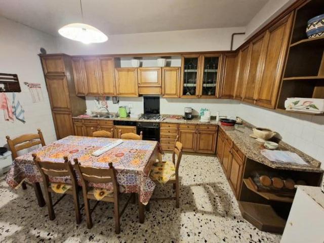 Appartamento in vendita a Campi Bisenzio, Toscana