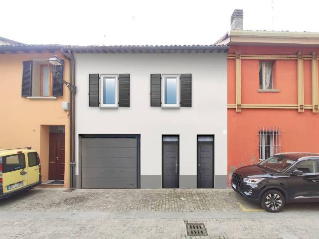 Villa Indipendente in vendita a Nuovo Circondario Imolese, Imola