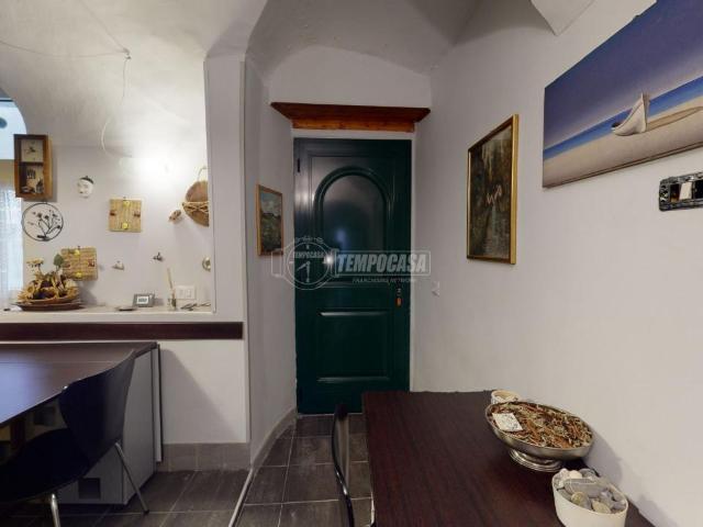 Appartamento in vendita a Imperia, Liguria