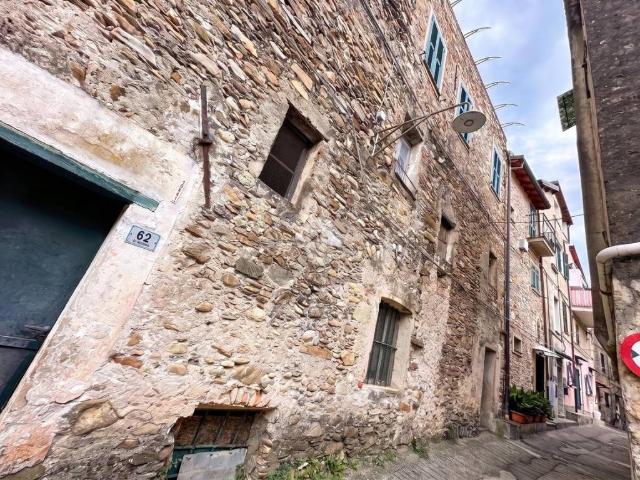 Appartamento in vendita a Piani, Imperia