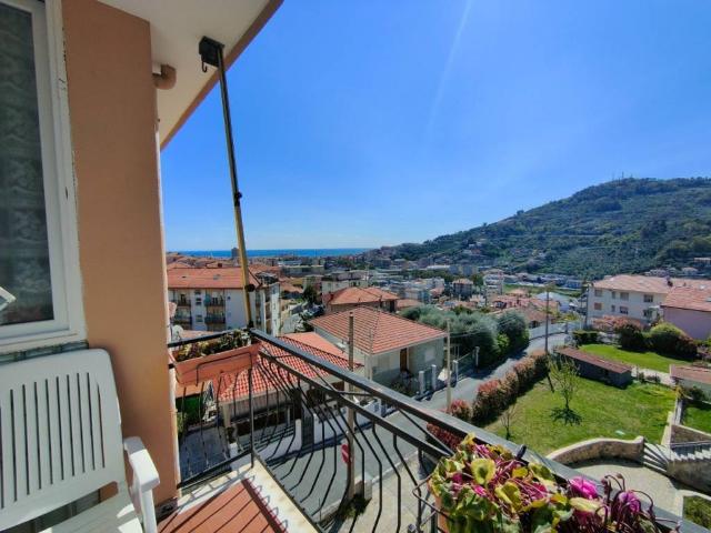 Appartamento in vendita a Oliveto, Imperia