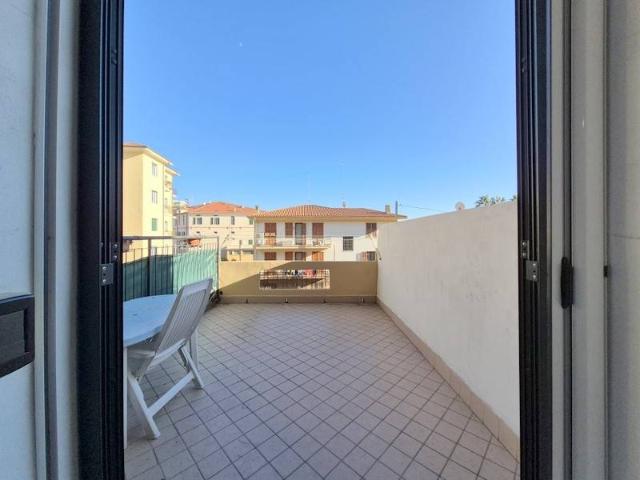 Appartamento in vendita a Borgo Foce, Imperia