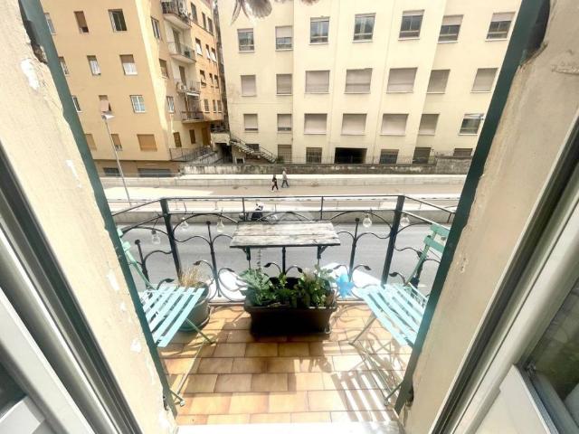 Appartamento in vendita a Imperia, Liguria