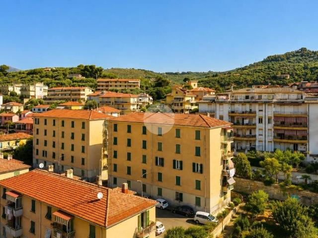 Appartamento in vendita a Oliveto, Imperia