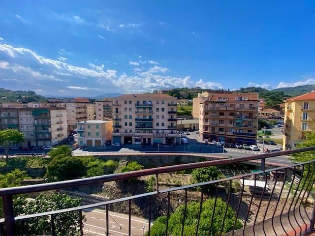 Appartamento in vendita a Caramagnetta, Imperia