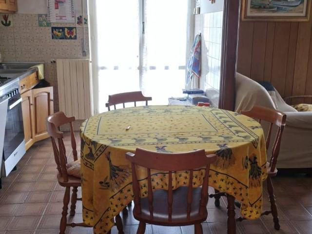 Appartamento in vendita a Oliveto, Imperia