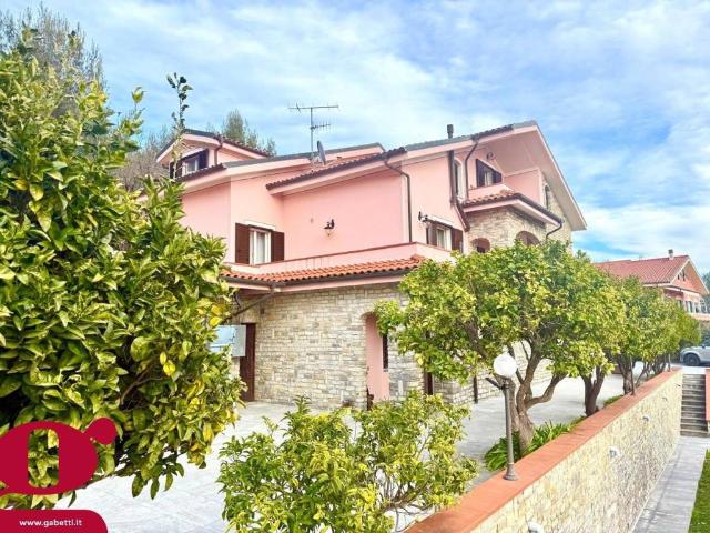 Appartamento in vendita a Artallo, Imperia