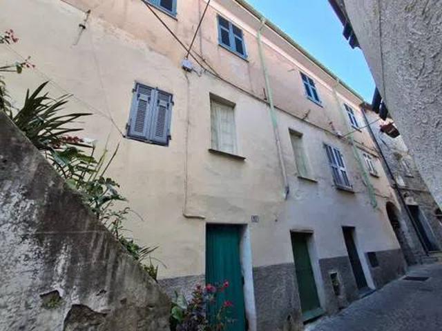 Appartamento in vendita a Imperia, Liguria