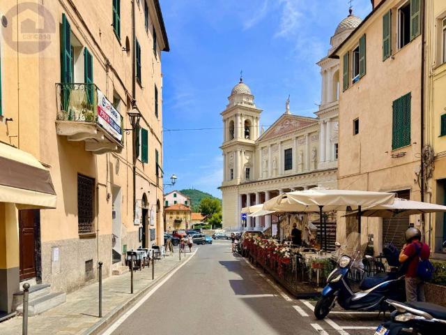 Appartamento in vendita a Borgo Parasio, Imperia