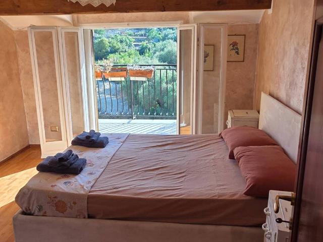 Appartamento in vendita a Artallo, Imperia
