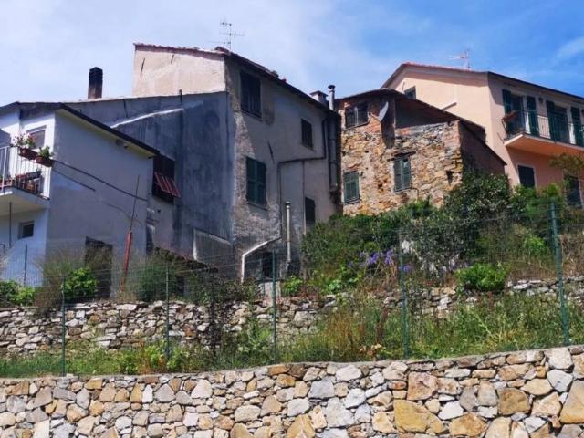Appartamento in vendita a Imperia, Liguria
