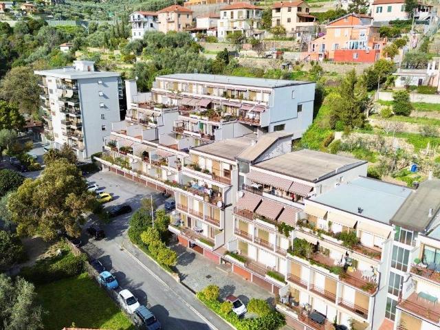 Appartamento in vendita a Oliveto, Imperia