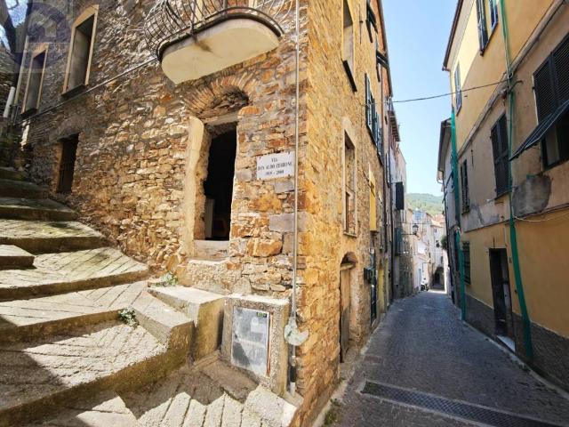 Appartamento in vendita a Cantalupo, Imperia