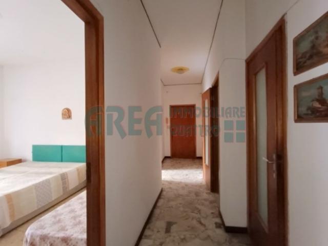 Appartamento in vendita a Borgo Marina, Imperia