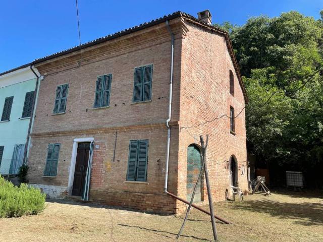Appartamento in vendita a Piemonte, Asti