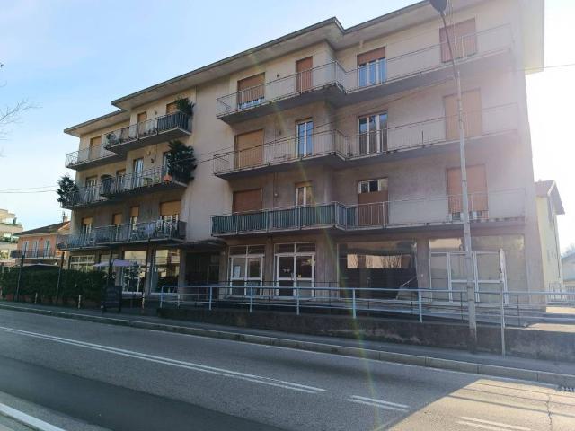 Appartamento in vendita a Comunità Montana del Piambello, Induno Olona
