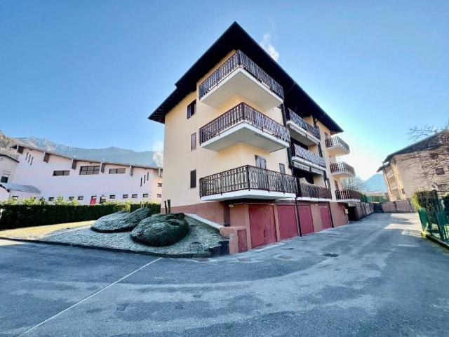 Appartamento in vendita a Introbio, Lombardia