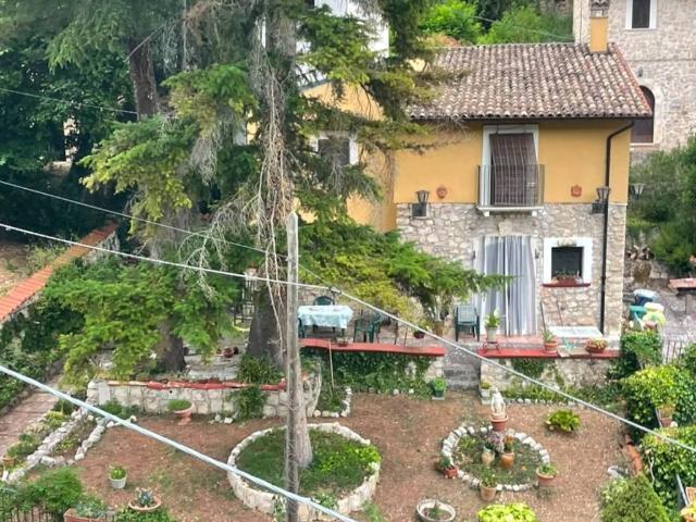 Appartamento in vendita a Introdacqua, Abruzzo
