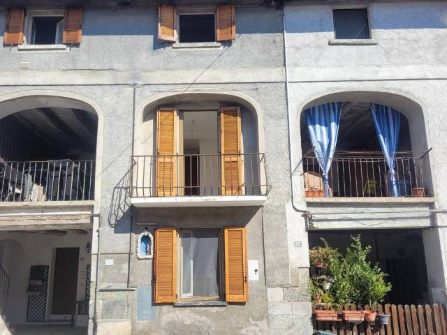 Appartamento in vendita a Inverigo, Lombardia