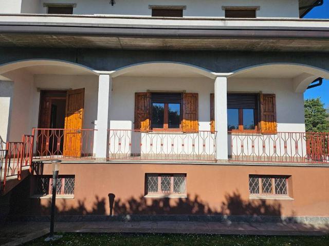 Appartamento in vendita a Santa Maria della Noce, Inverigo