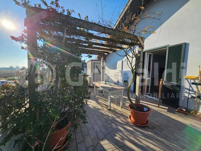 Appartamento in vendita a Inverno, Inverno e Monteleone