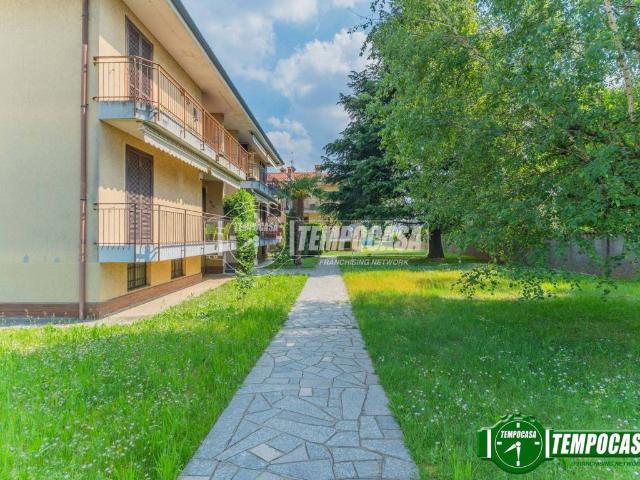Appartamento in vendita a Inveruno, Lombardia