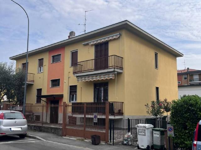 Appartamento in vendita a Inzago, Milano