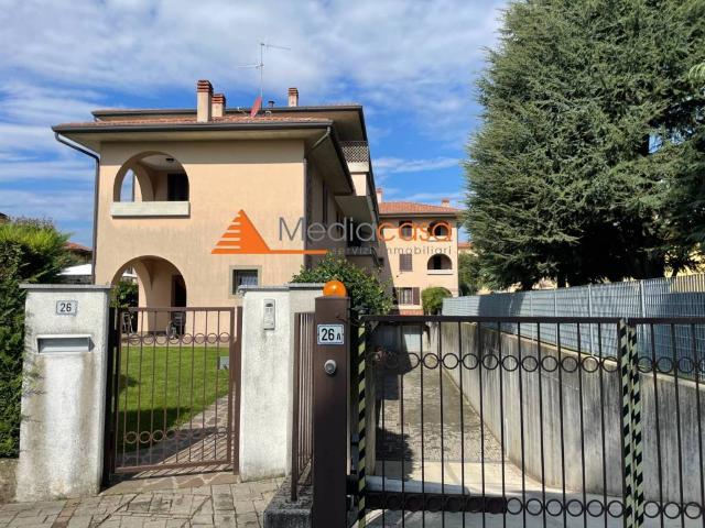 Appartamento in vendita a Inzago, Lombardia