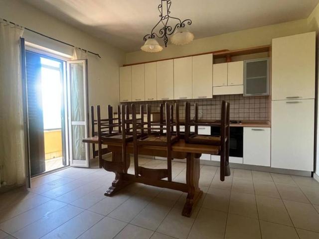 Appartamento in vendita a Calabria, Vibo Valentia