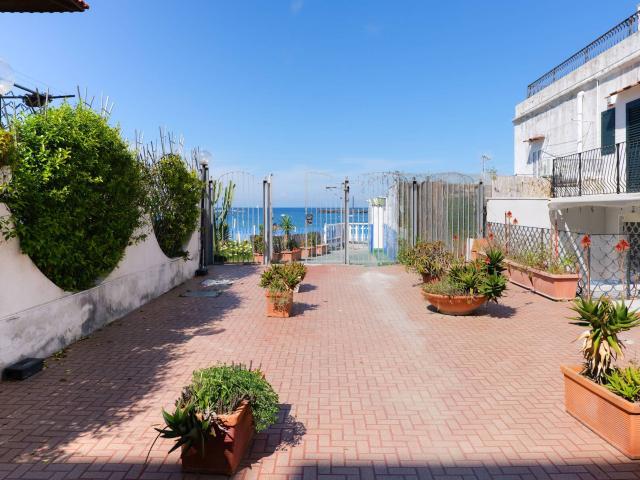 Appartamento in vendita a Ischia, Campania