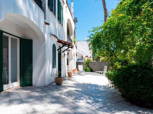 Appartamento in vendita a Piripissa, Ischia