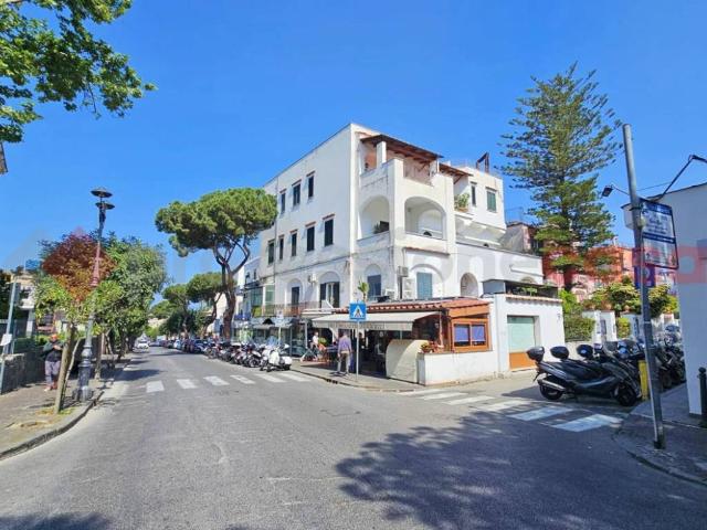 Appartamento in vendita a Ischia, Campania