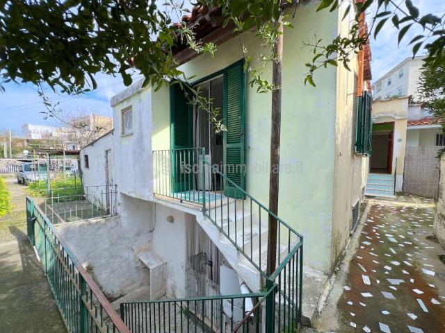 Appartamento in vendita a Ischia, Campania