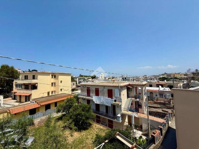 Appartamento in vendita a Ischia, Campania