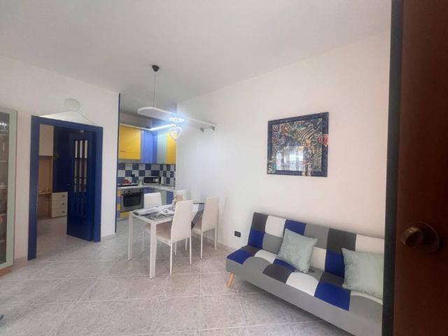 Appartamento in vendita a Foce Varano, Puglia