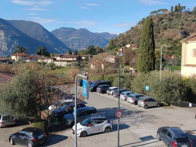 Appartamento in vendita a Comunità montana del Sebino bresciano, Iseo