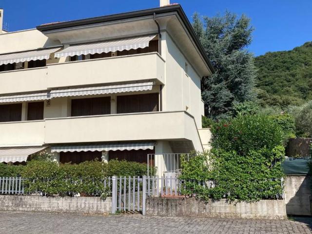 Appartamento in vendita a Comunità montana del Sebino bresciano, Iseo
