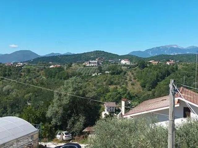 Appartamento in vendita a Isernia, Molise