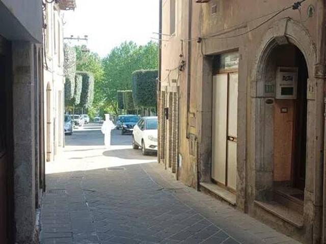 Appartamento in vendita a Isernia, Molise