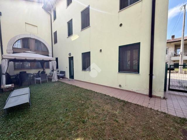 Appartamento in vendita a Isola Vicentina, Veneto