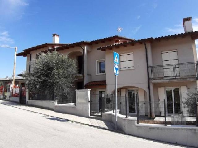Appartamento in vendita a Castelnovo, Isola Vicentina