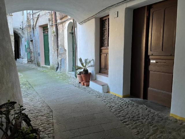 Appartamento in vendita a Isolabona, Liguria