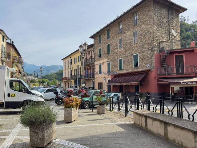 Appartamento in vendita a Isolabona, Liguria