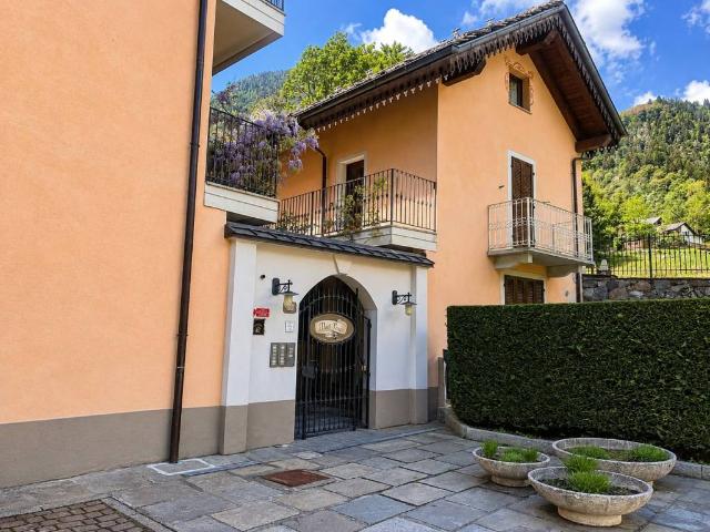 Appartamento in vendita a Issime, Aosta
