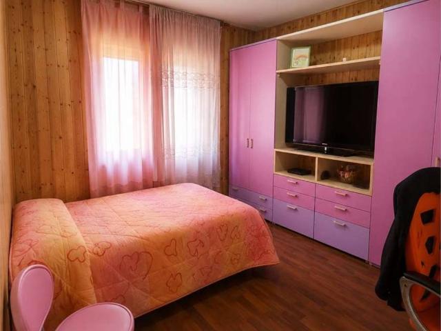 Appartamento in vendita a Issogne, Aosta