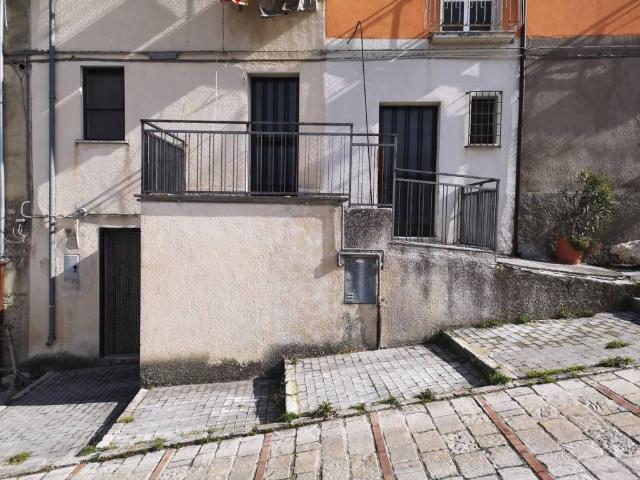 Appartamento in vendita a Jelsi, Molise
